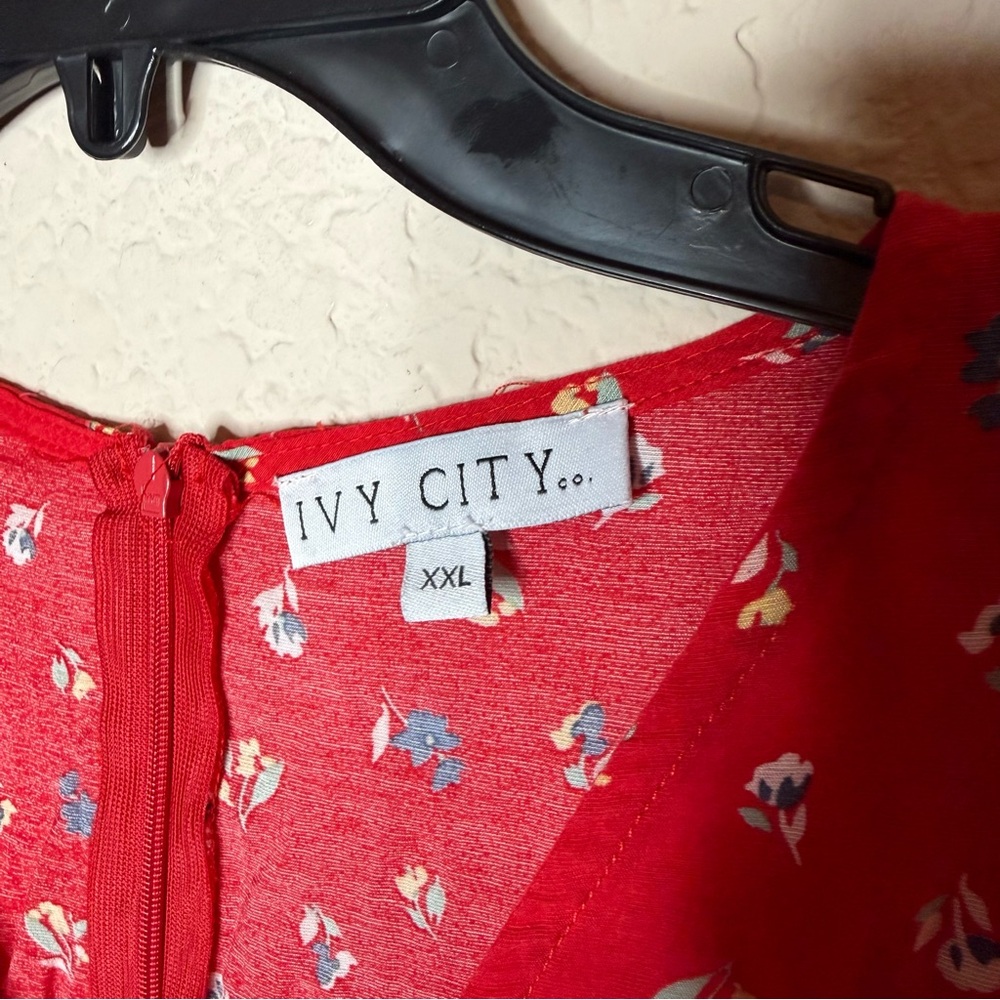 Ivy City Co Red Floral Midi Dress - Picture 4 of 4